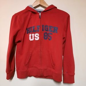 Tommy Hilfiger red logo graphic print hood…